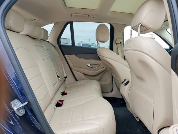 2019 MERCEDES-BENZ GLC GLC 300-4M