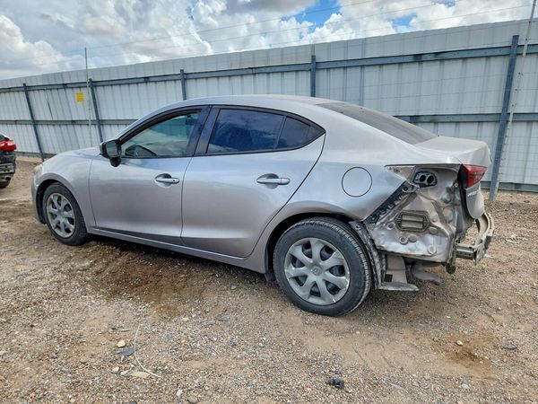 2015 MAZDA 3 Sport/GX — DSRA