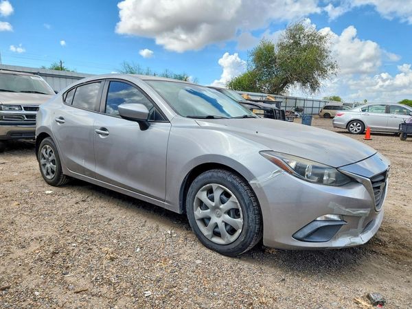 2015 MAZDA 3 Sport/GX — Passenger 3/4