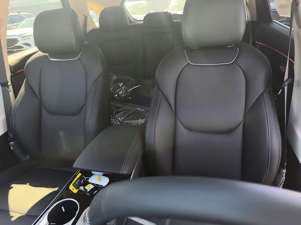 2026 GENESIS GV70 2.5T, 2.5T Select
