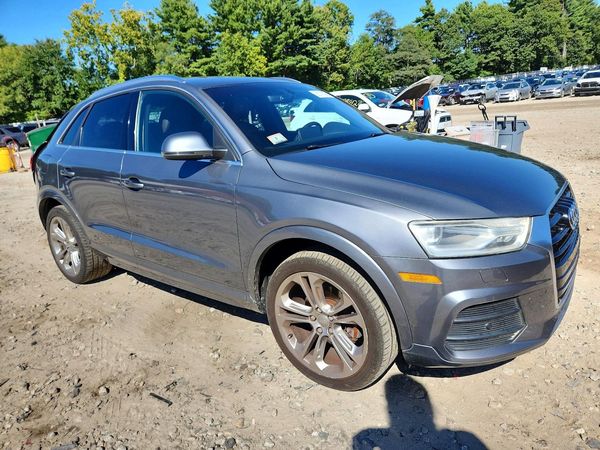 2016 AUDI Q3 — Passenger 3/4