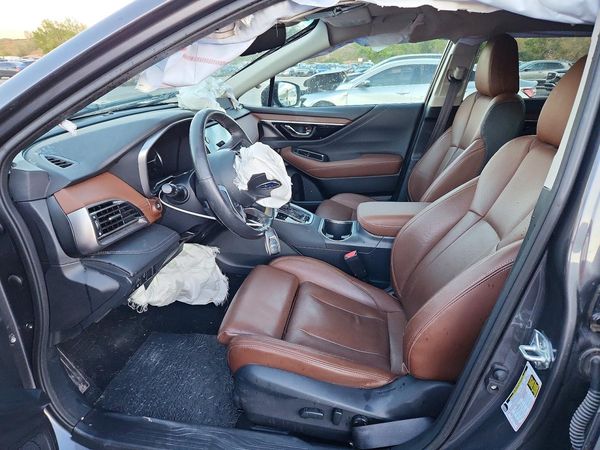 2022 SUBARU OUTBACK — DENT