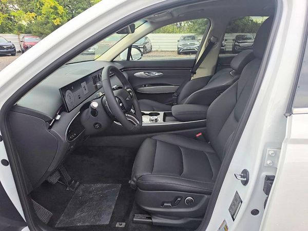 2026 GENESIS GV70 2.5T, 2.5T Select