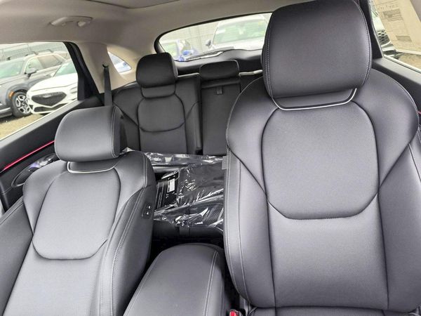 2026 GENESIS GV70 2.5T, 2.5T Select