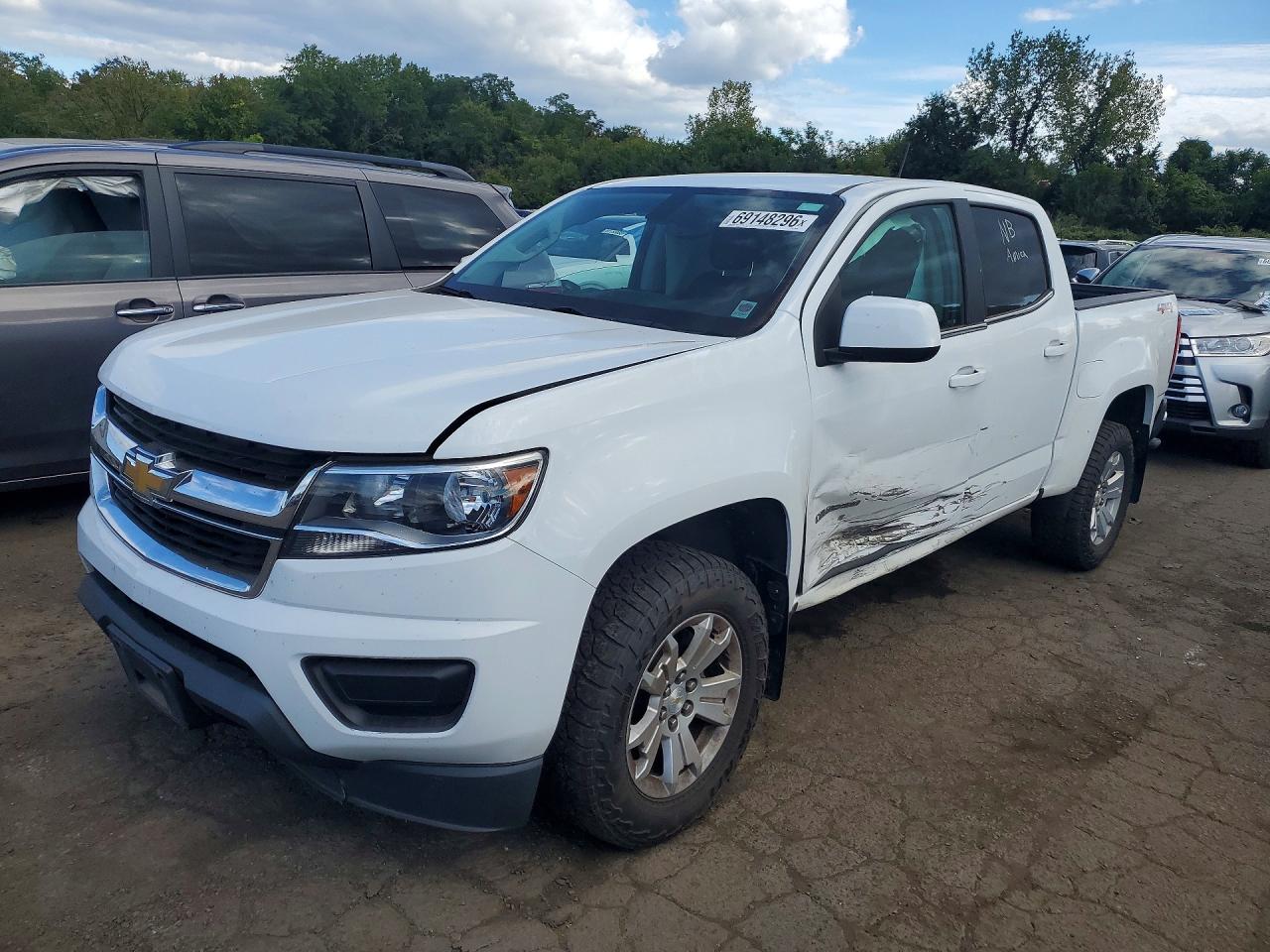 2018 CHEVROLET COLORADO LT — Front 3/4