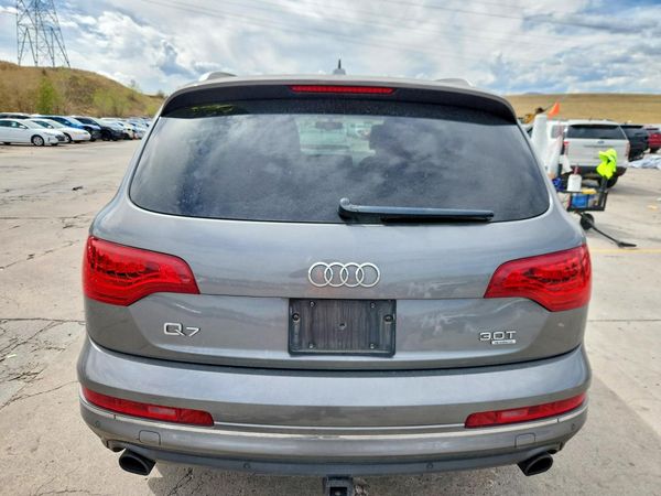 2015 AUDI Q7 Premium Plus