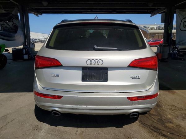 2016 AUDI Q5 quattro Premium Plus
