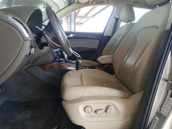 2016 AUDI Q5 quattro Premium Plus