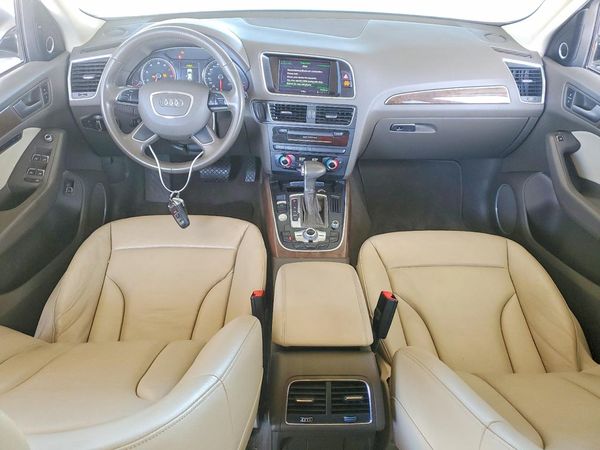 2016 AUDI Q5 quattro Premium Plus