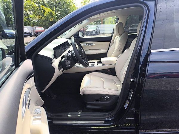 2026 GENESIS GV70 2.5T Advanced