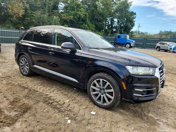 2018 AUDI Q7 quattro Prestige