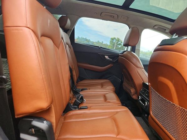 2018 AUDI Q7 quattro Prestige