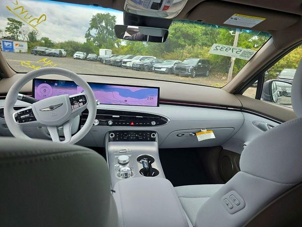 2026 GENESIS GV70 2.5T Advanced