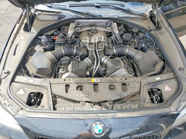 2013 BMW M5