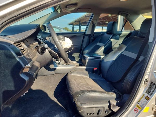 2012 TOYOTA CAMRY — DENT