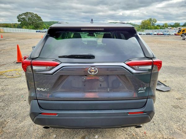 2019 TOYOTA RAV4 XLE / XLE Premium 4WD — DIRR