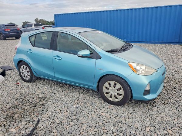 2012 TOYOTA PRIUS