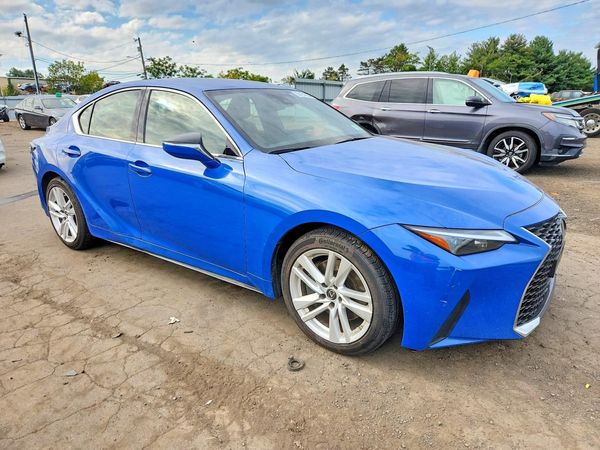 2021 LEXUS IS 300 Base — Passenger 3/4