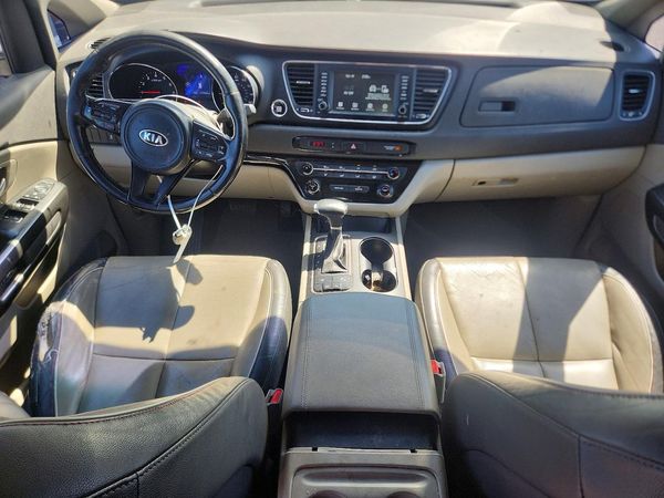 2017 KIA SEDONA LX — CKPT