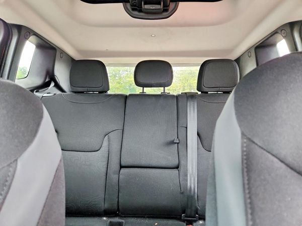 2020 JEEP RENEGADE TRAILHAWK — SUVN