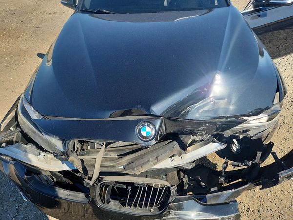 2014 BMW 328 — Engine bay