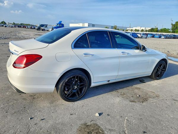 2018 MERCEDES-BENZ C C300d-4M