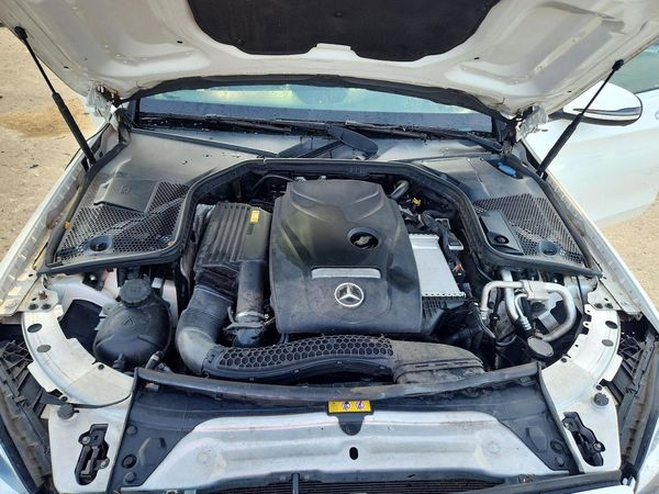 2018 MERCEDES-BENZ C C300d-4M