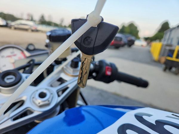 2019 BMW S 1000 — KEYF