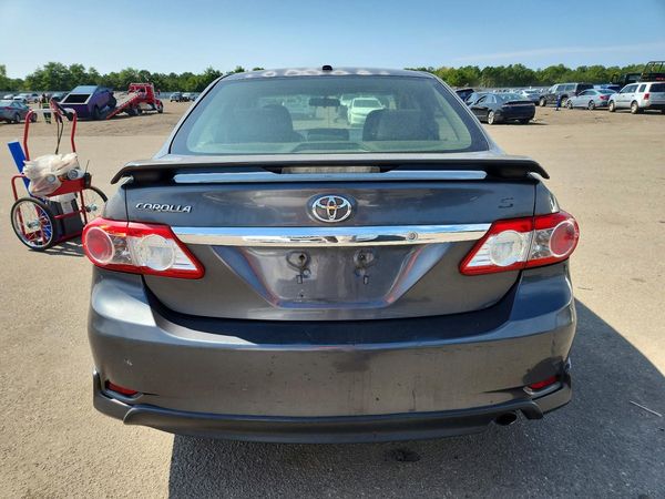 2012 TOYOTA COROLLA