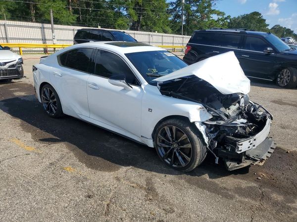 2023 LEXUS IS 350 F Sport — Passenger 3/4