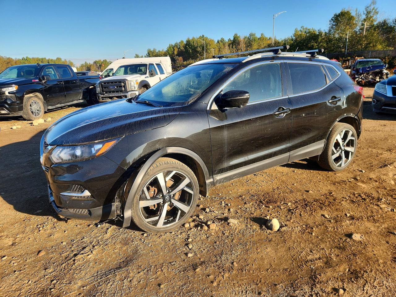 2021 NISSAN ROGUE SPORT SL — Front 3/4