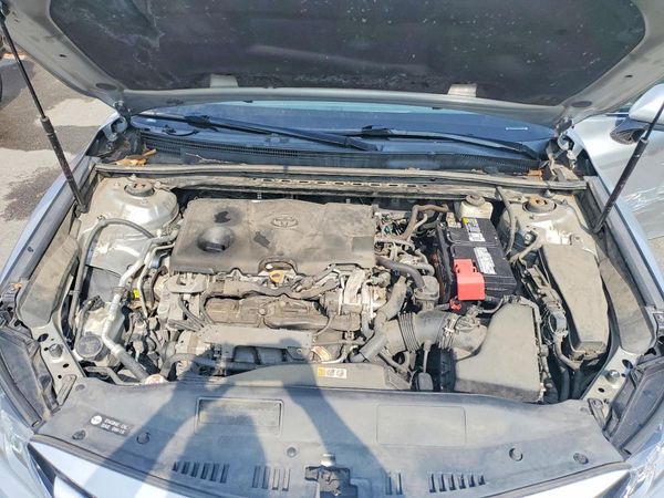 2018 TOYOTA CAMRY L/LE/SE/XLE — Engine bay