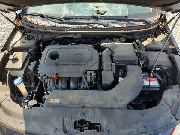 2015 HYUNDAI SONATA — Engine bay