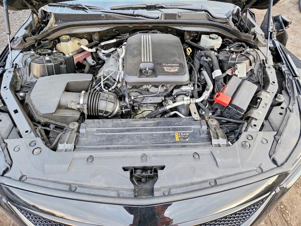 2020 CADILLAC CT5 — Engine bay