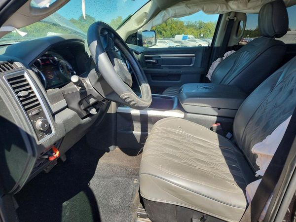 2016 RAM 1500 SLT — DENT