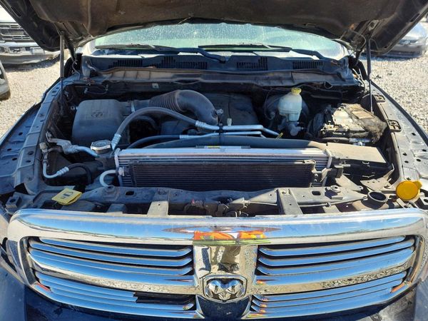 2016 RAM 1500 SLT — Engine bay
