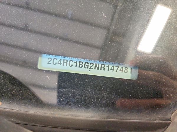 2022 CHRYSLER PACIFICA — VINP
