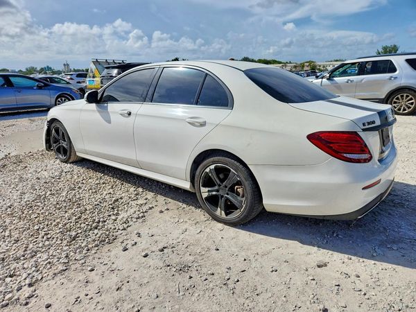 2017 MERCEDES-BENZ E-CLASS E300 — DSRA