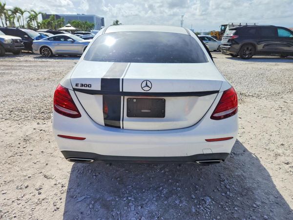2017 MERCEDES-BENZ E-CLASS E300 — DIRR