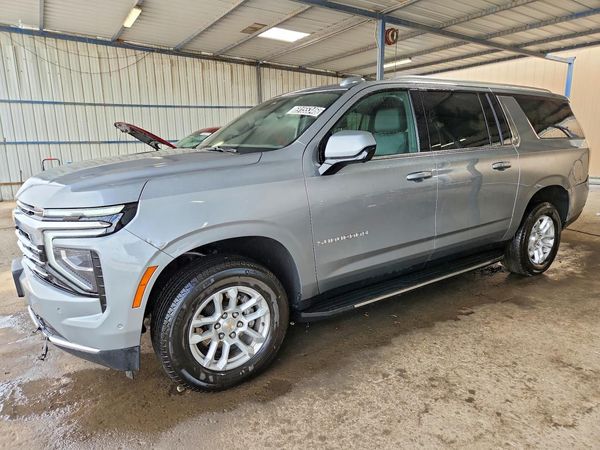 2026 CHEVROLET SUBURBAN — DSFA — Front 3/4