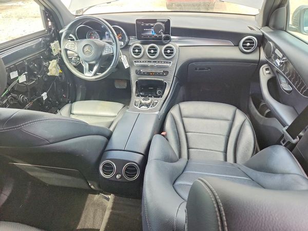 2018 MERCEDES-BENZ GLC GLC300
