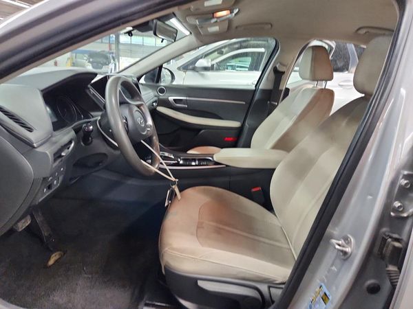 2023 HYUNDAI SONATA SE — DENT