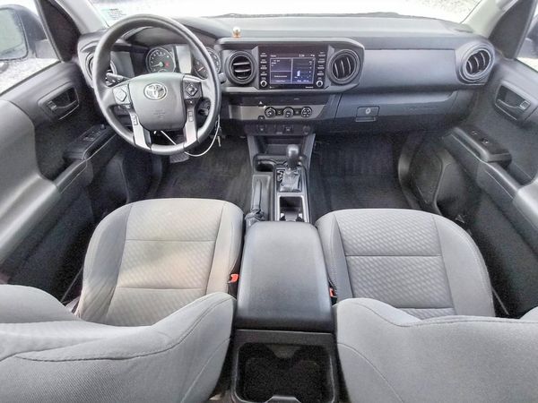 2022 TOYOTA TACOMA SR5 — CKPT