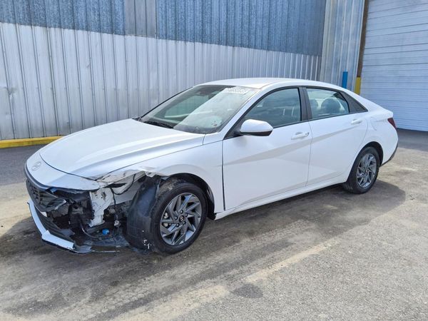 2026 HYUNDAI ELANTRA — DSFA — Front 3/4
