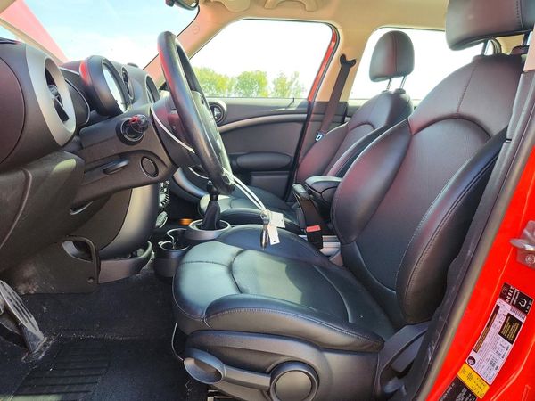 2012 MINI COOPER