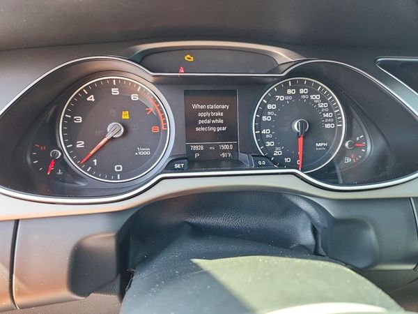 2013 AUDI A4 quattro Premium Plus