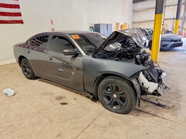 2022 DODGE CHARGER SXT — Passenger 3/4