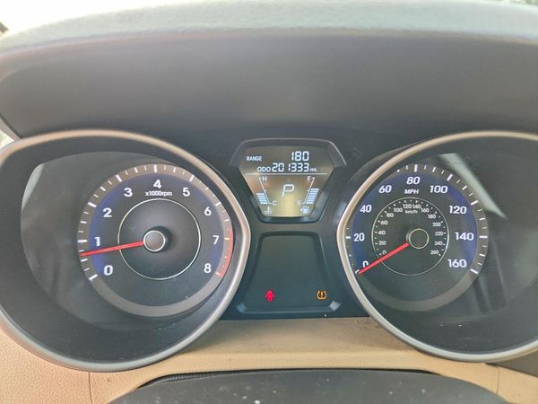 2013 HYUNDAI ELANTRA — ODOM
