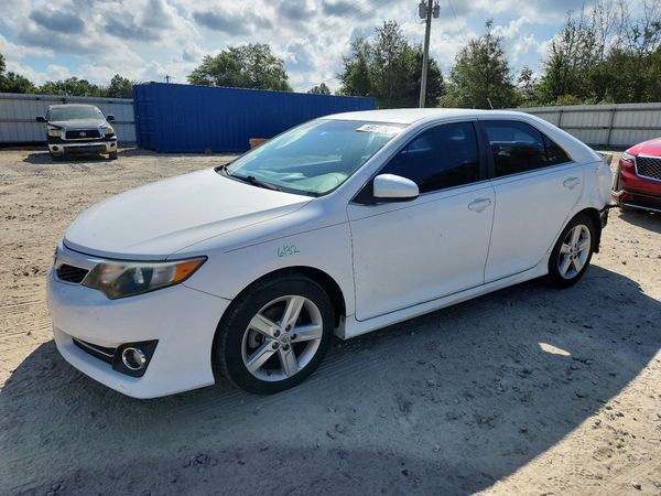 2012 TOYOTA CAMRY — DSFA — Front 3/4
