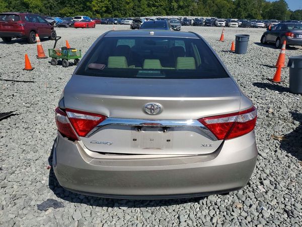 2015 TOYOTA CAMRY